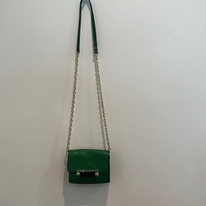 Vintage green purse with gold chain